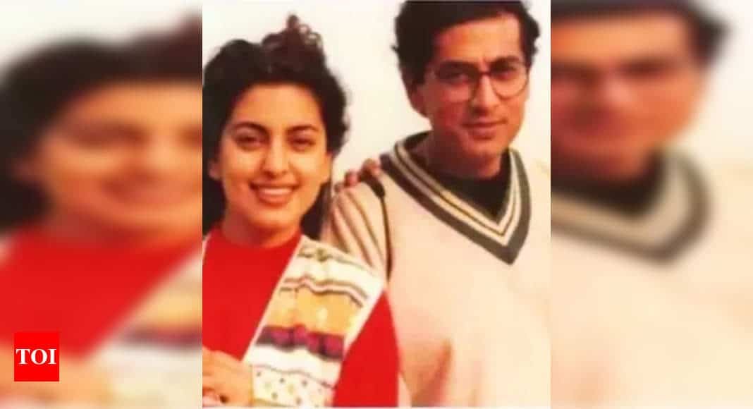 Juhi Chawla shares picture with her late brother Bobby: 'love you and miss you Bob' | Hindi Movie News - Times of India