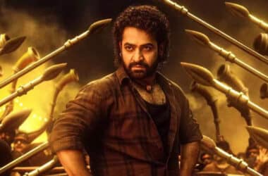 Devara (Hindi) box office collection day 4: Jr NTR's film faces a sharp drop on Monday, to earn Rs 4 crore | Hindi Movie News - Times of India 16 Devara (Hindi) box office collection day 4: Jr NTR's film faces a sharp drop on Monday, to earn Rs 4 crore | Hindi Movie News - Times of India