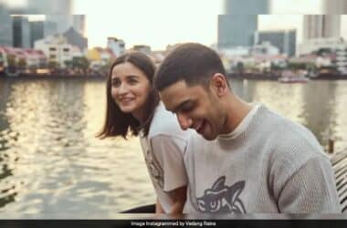 Alia Bhatt On Jigra Co-Star Vedang Raina: "He Reminded Me A Lot Of Ranveer Singh" 17 Alia Bhatt On Jigra Co-Star Vedang Raina: "He Reminded Me A Lot Of Ranveer Singh"