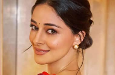 Ananya Panday confesses she once burned her ex-boyfriend's photo after breakup: 'I relate to Kareena Kapoor Khan’s Geet in real life' - Times of India 14 Ananya Panday confesses she once burned her ex-boyfriend's photo after breakup: 'I relate to Kareena Kapoor Khan’s Geet in real life' - Times of India