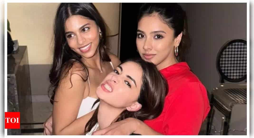 Suhana Khan cheers for BFF Ananya Panday as she shares photo from the screening of 'CTRL' - See inside | - Times of India