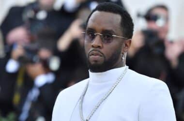 Federal prosecutors present male escort who claims Sean ‘Diddy’ Combs ‘flew him cross country’ to… 21 Federal prosecutors present male escort who claims Sean ‘Diddy’ Combs ‘flew him cross country’ to…