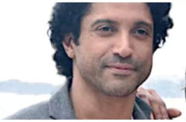 Farhan Akhtar gives a sneak peek into '120 Bahadur' shoot, leaving everyone excited - PICS inside | Hindi Movie News - Times of India 12 Farhan Akhtar gives a sneak peek into '120 Bahadur' shoot, leaving everyone excited - PICS inside | Hindi Movie News - Times of India