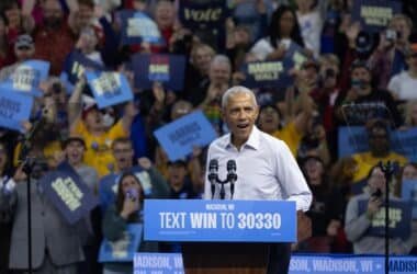 Barack Obama, Introduced by Eminem, Raps “Lose Yourself” at Kamala Harris Rally in Detroit