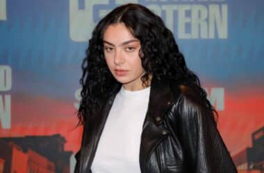 Charli XCX Confirms Bon Iver, Ariana Grande, the Strokes’ Julian Casablancas, and More Feature on New Brat Album 5 Charli XCX Confirms Bon Iver, Ariana Grande, the Strokes’ Julian Casablancas, and More Feature on New Brat Album