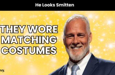 Mark Anderson Appears to Launch Romance With 'One Tree Hill' Star 11 Mark Anderson Barbara Woods