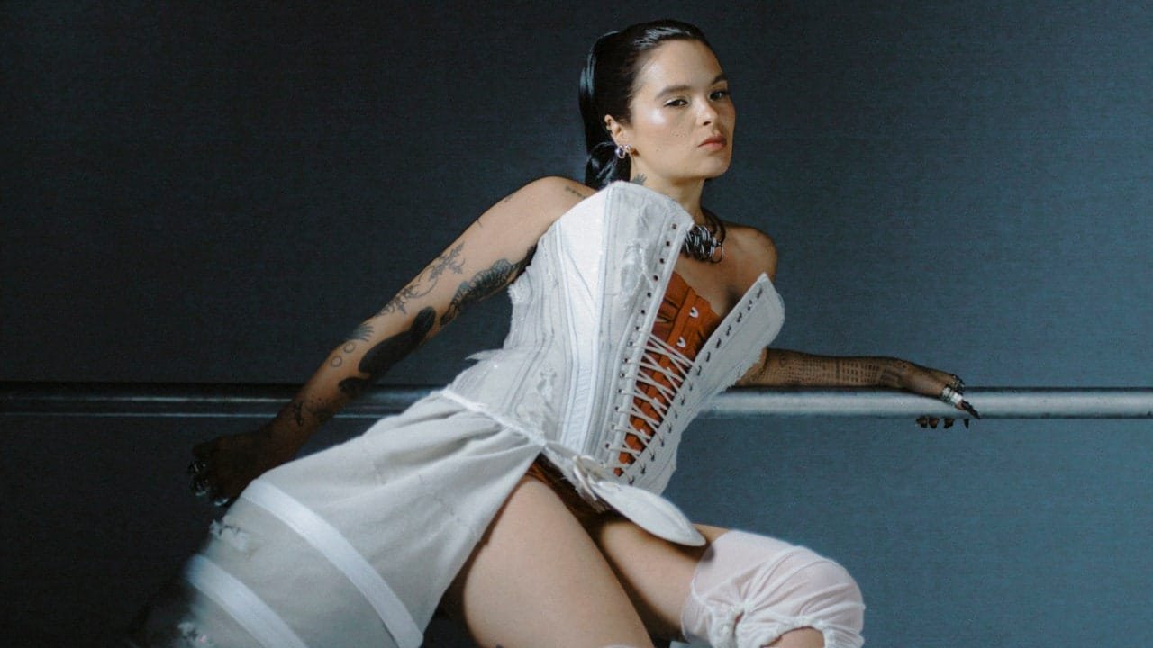Saya Gray Announces Debut Album, Shares New Song