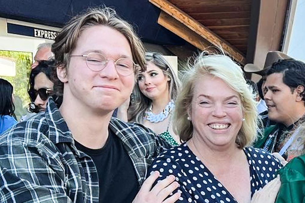 'Sister Wives': Janelle's Son Gabe Told Dad Kody He'd Never 'See Him Again' If He Didn't 'Take Accountability' 6 'Sister Wives': Janelle's Son Gabe Told Dad Kody He'd Never 'See Him Again' If He Didn't 'Take Accountability'