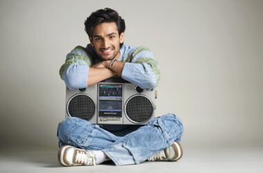 Josh Brar: The Voice Behind the Chart-Topping Hit ‘Tere Bina Na Guzara E’ 13 Josh Brar: The Voice Behind the Chart-Topping Hit ‘Tere Bina Na Guzara E’