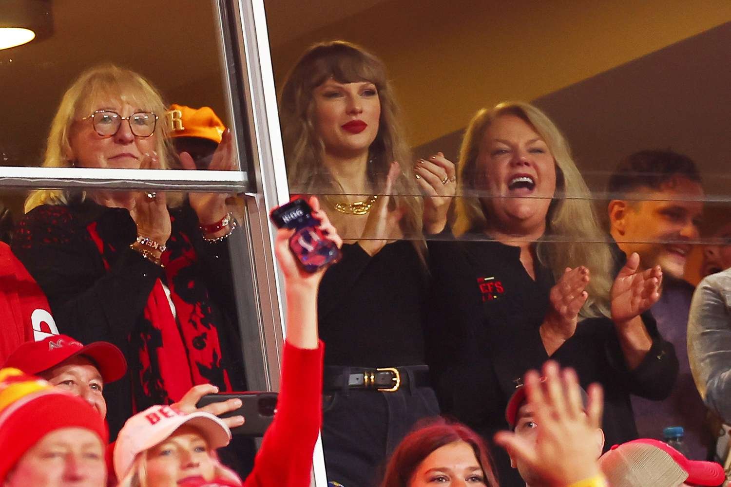 Taylor Swift's Mom Andrea Cheers on Travis Kelce Wearing Jacket with 'In My Chiefs Era' Patch