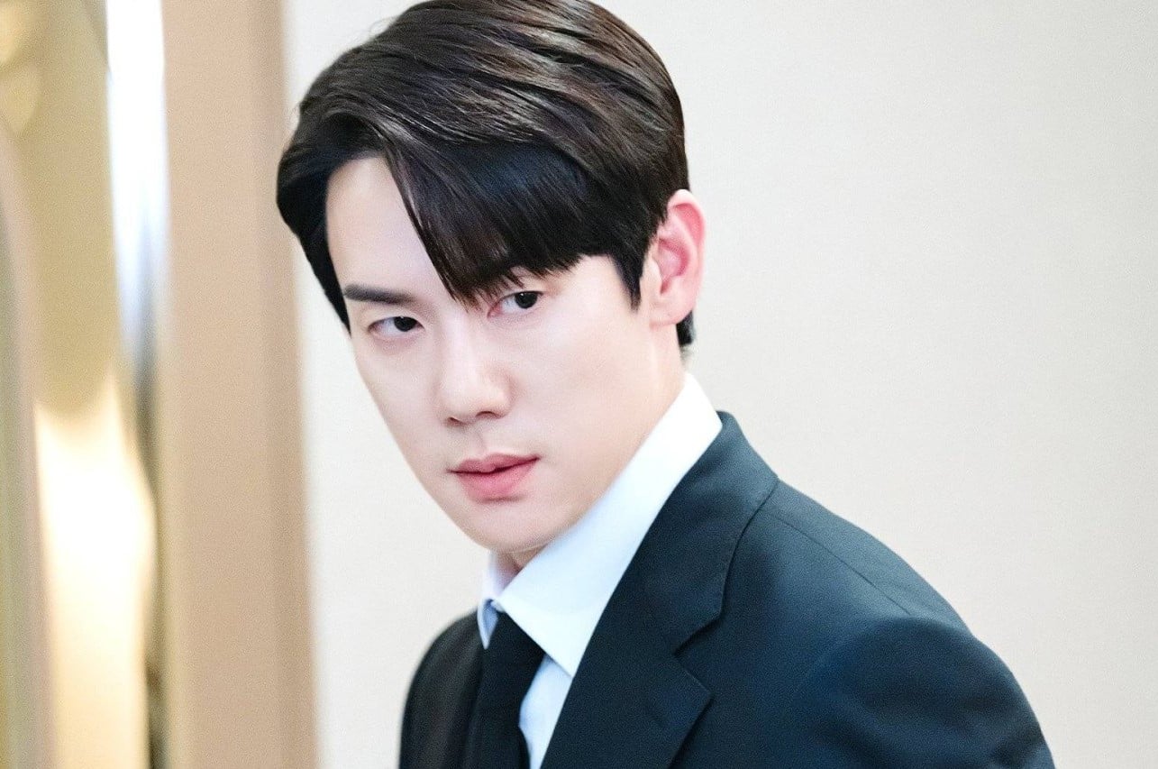 Actor You Need to Know: Yoo Yeon-seok 8 Actor You Need to Know: Yoo Yeon-seok