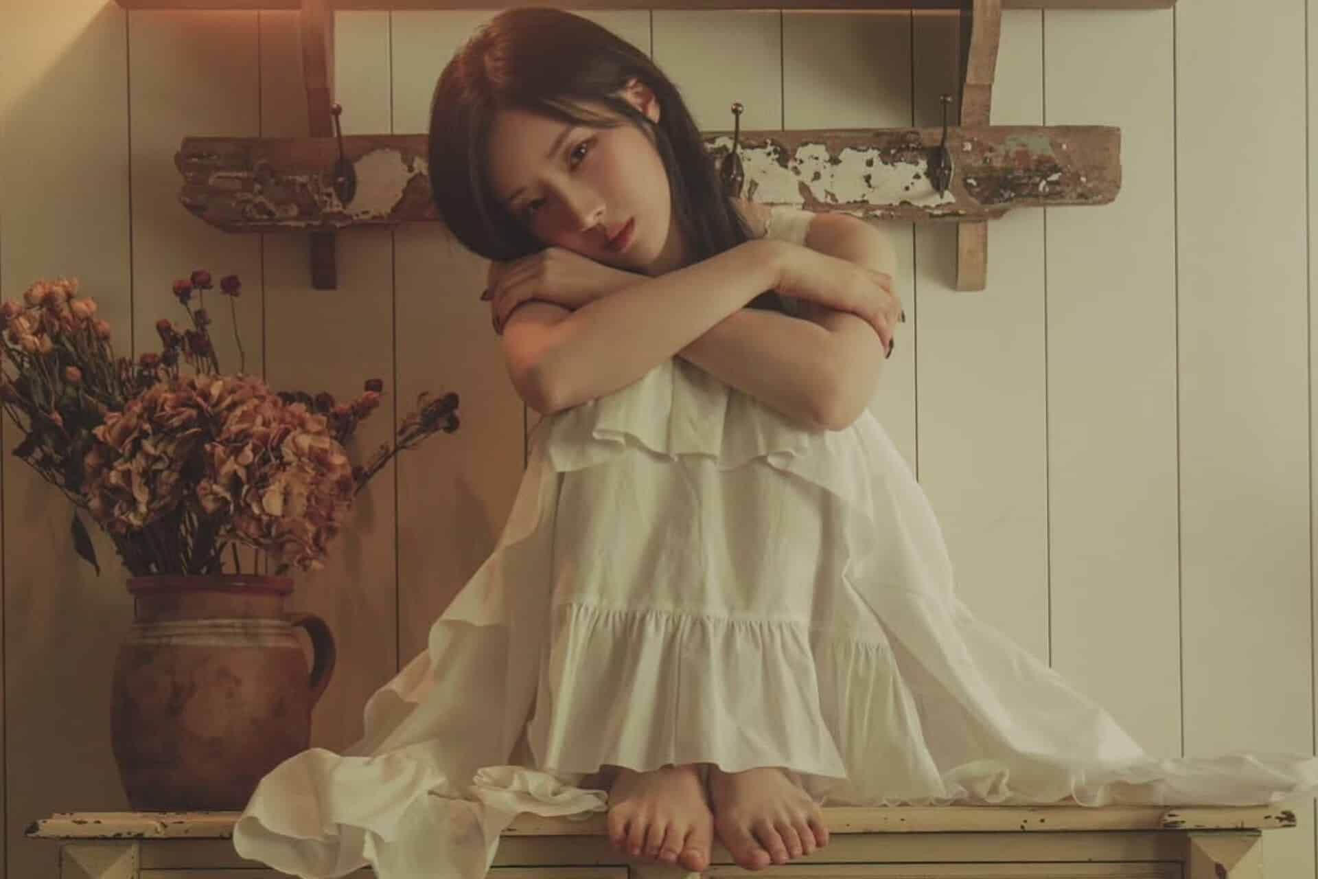 HaSeul Explores Isolation In Her New Single ‘Fragile Eyes ...