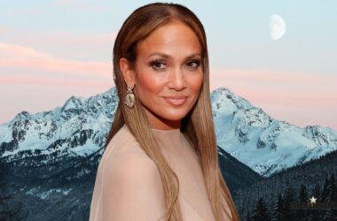 Jennifer Lopez Spotted Hanging Out With Big Name Actor in Aspen: PHOTOS 18 Jennifer Lopez.