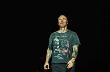 Maroon 5 Had Mumbai Singing, Dancing, and Crying All at Once 14 Maroon 5 Had Mumbai Singing, Dancing, and Crying All at Once