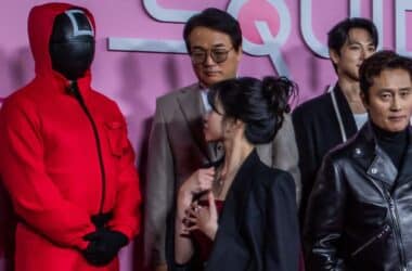 'Squid Game 2' Actor Promises 'So Many Twists & Turns': Report 15 squid game 2