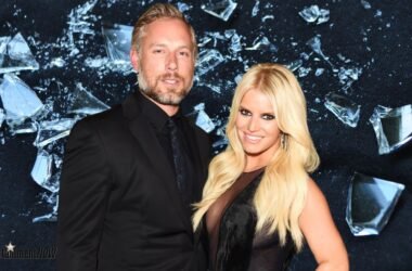 Eric Johnson and Jessica Simpson.