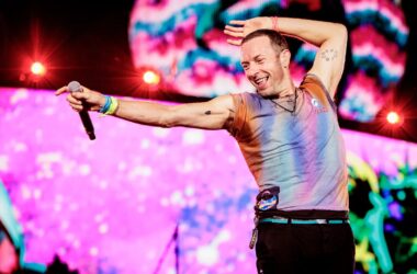 Coldplay Drop Colorful, Immersive Trailer for ‘A Film for the Future’ 15 Coldplay Drop Colorful, Immersive Trailer for ‘A Film for the Future’
