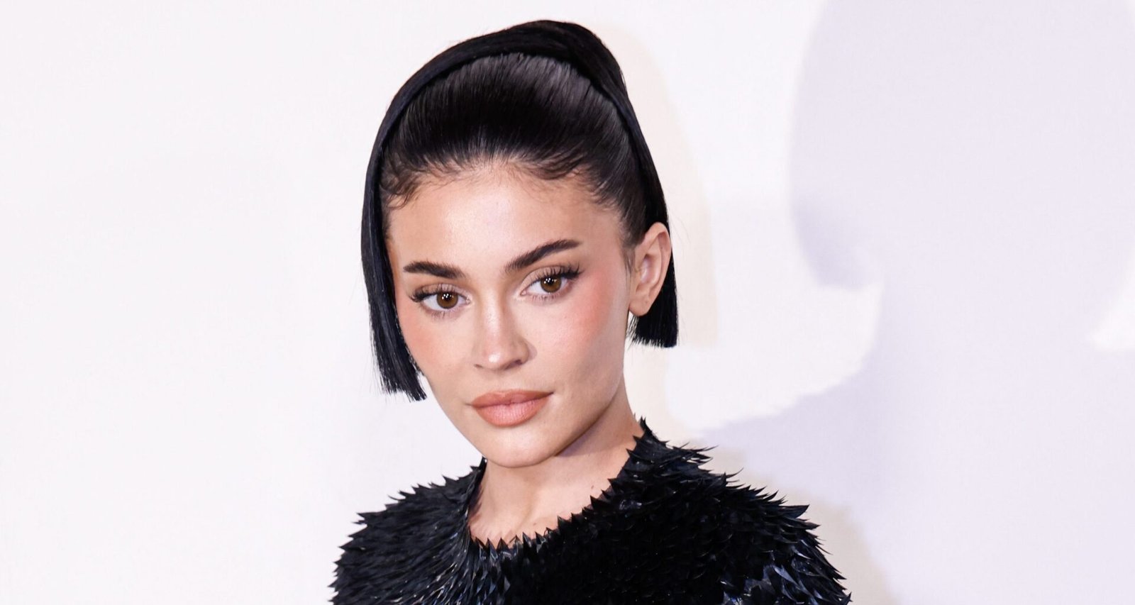 Kylie Jenner Pays Tribute to Late Friend and Support to His Family