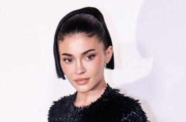 Kylie Jenner Pays Tribute to Late Friend and Support to His Family 17 Kylie Jenner Pays Tribute to Late Friend and Support to His Family