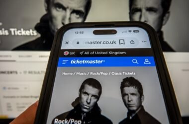 Oasis Fans Outraged as Ticketmaster Begins Canceling Bots Tickets