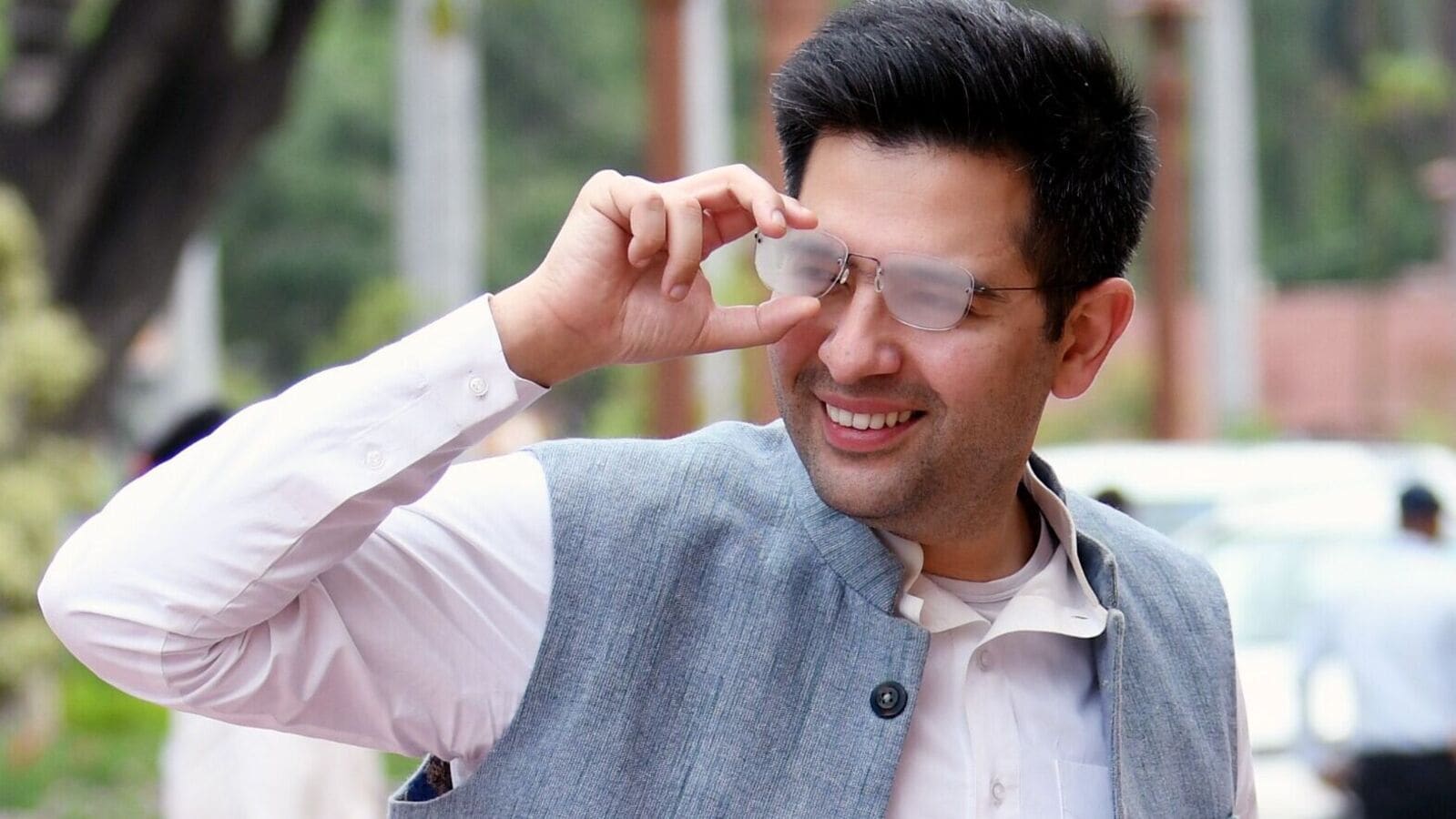 Raghav Chadha applauds launch of Udaan Yatri Cafe at Chennai Airport after raising concerns over expensive food | Today News 5 Raghav Chadha applauds launch of Udaan Yatri Cafe at Chennai Airport after raising concerns over expensive food | Today News