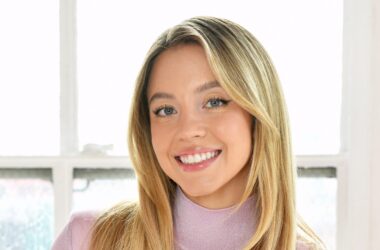 ‘‘When Harry Met Sally’ Super Bowl Ad Makes Sydney Sweeney New Rom-Com Successor 11 ‘‘When Harry Met Sally’ Super Bowl Ad Makes Sydney Sweeney New Rom-Com Successor
