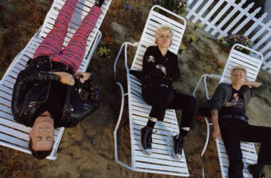 8 Times Green Day Proved They’re Still Punk As Ever 14 8 Times Green Day Proved They’re Still Punk As Ever