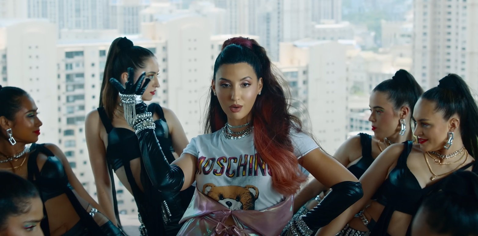'Be Happy' Film: Sunidhi Chauhan, Mika Singh and Nora Fatehi Turn Up the Energy on 'Sultana'