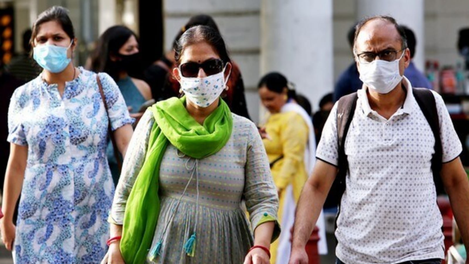Covid like viral fever cases surge in Delhi-NCR, 54% household report members with symptoms | Today News