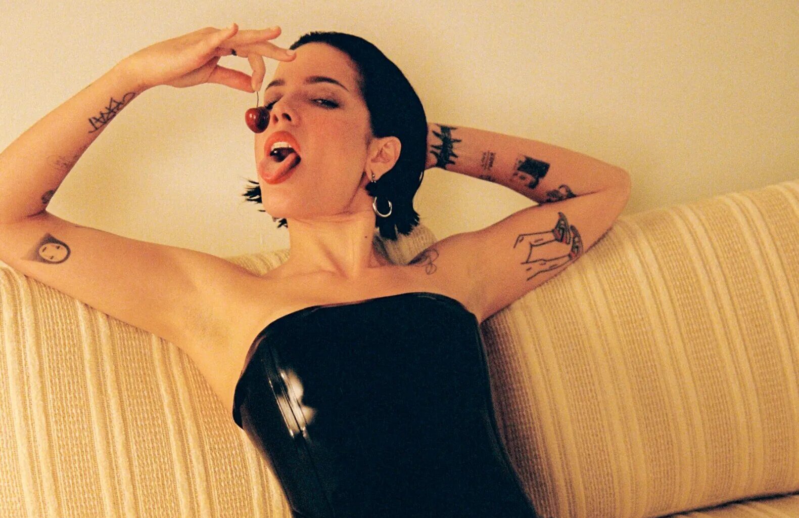 Halsey Goes Full Dominatrix in Raging Video for Punk Rock Single ‘Safeword’ 4 Halsey Goes Full Dominatrix in Raging Video for Punk Rock Single ‘Safeword’