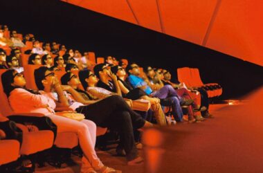 Karnataka HC stays order against PVR over delay due to long ads before movie | Today News 11 Karnataka HC stays order against PVR over delay due to long ads before movie | Today News