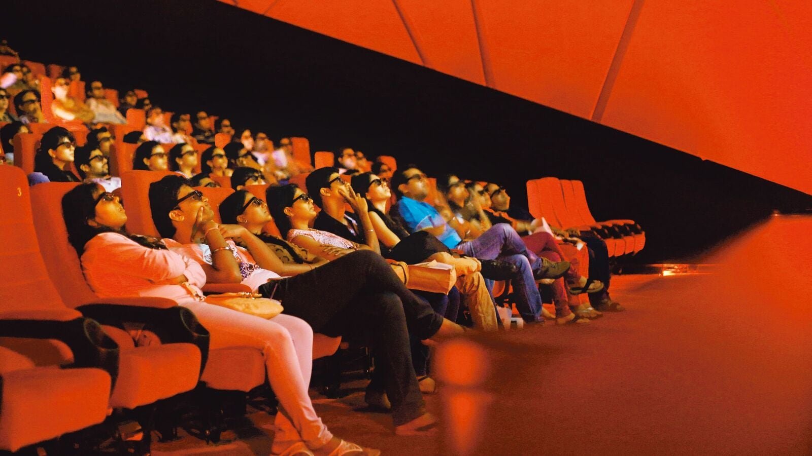 Karnataka HC stays order against PVR over delay due to long ads before movie | Today News