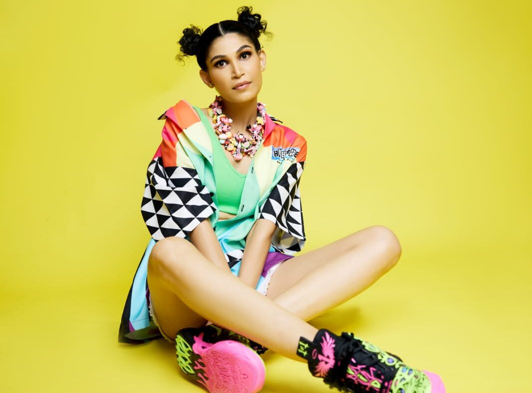 New Indian Songs: Shaan, Purva Mantri, Prateek Bhaduri 6 New Indian Songs: Shaan, Purva Mantri, Prateek Bhaduri