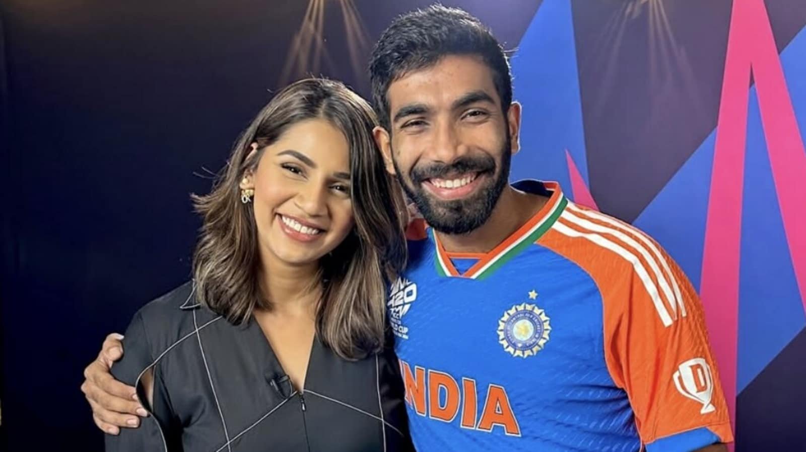 Sanjana Ganesan shares a romantic post for Jasprit Bumrah to mark their 4th anniversary; netizens react | Today News