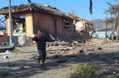 South Korean fighter jet accidentally drops eight bombs, injuring its own civilians | Today News
