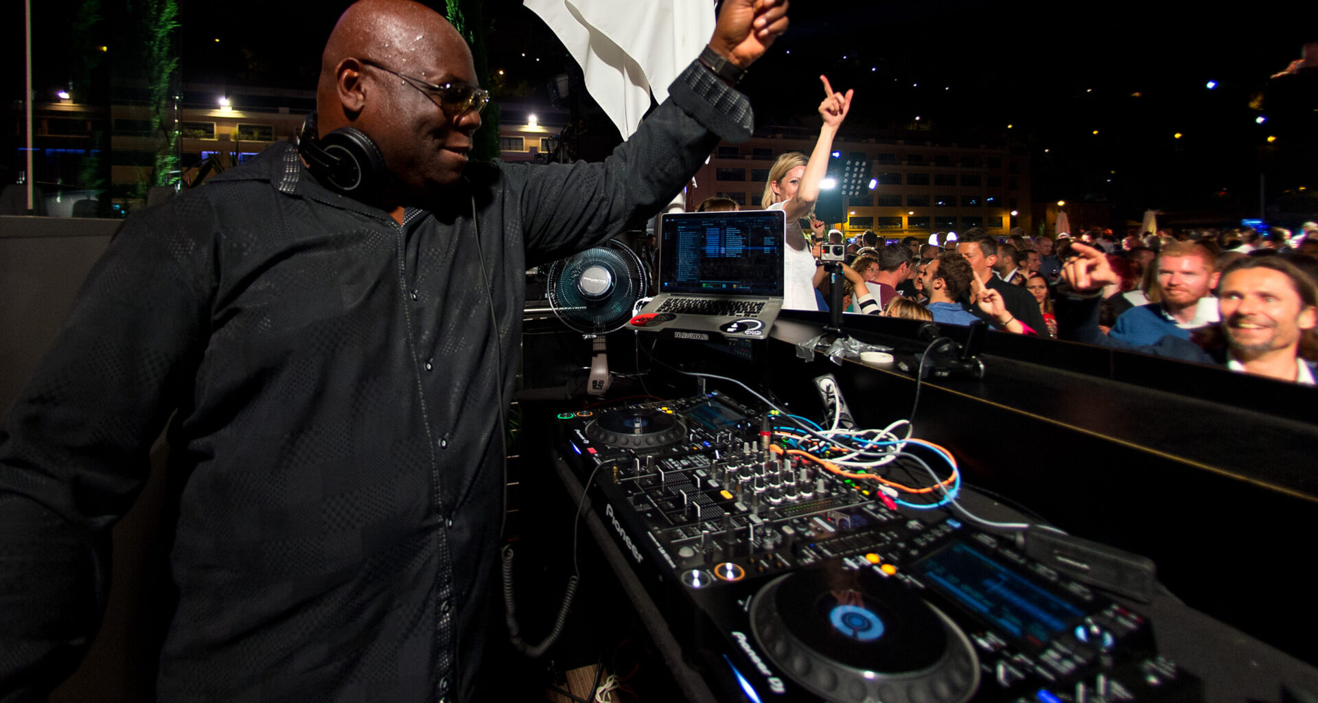 Techno Legend Carl Cox on Ultra Music Festival’s 25th Anniversary and His Own Evolution 6 Techno Legend Carl Cox on Ultra Music Festival’s 25th Anniversary and His Own Evolution