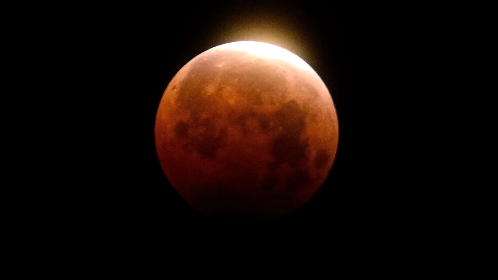 Total Lunar Eclipse on March 13-14: Why does the Moon turn red? - Everything you need to know | Today News