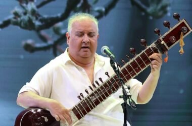 Ustad Shujaat Khan and Pt. Venkatesh Kumar to perform at Teen Prahar in Bengaluru