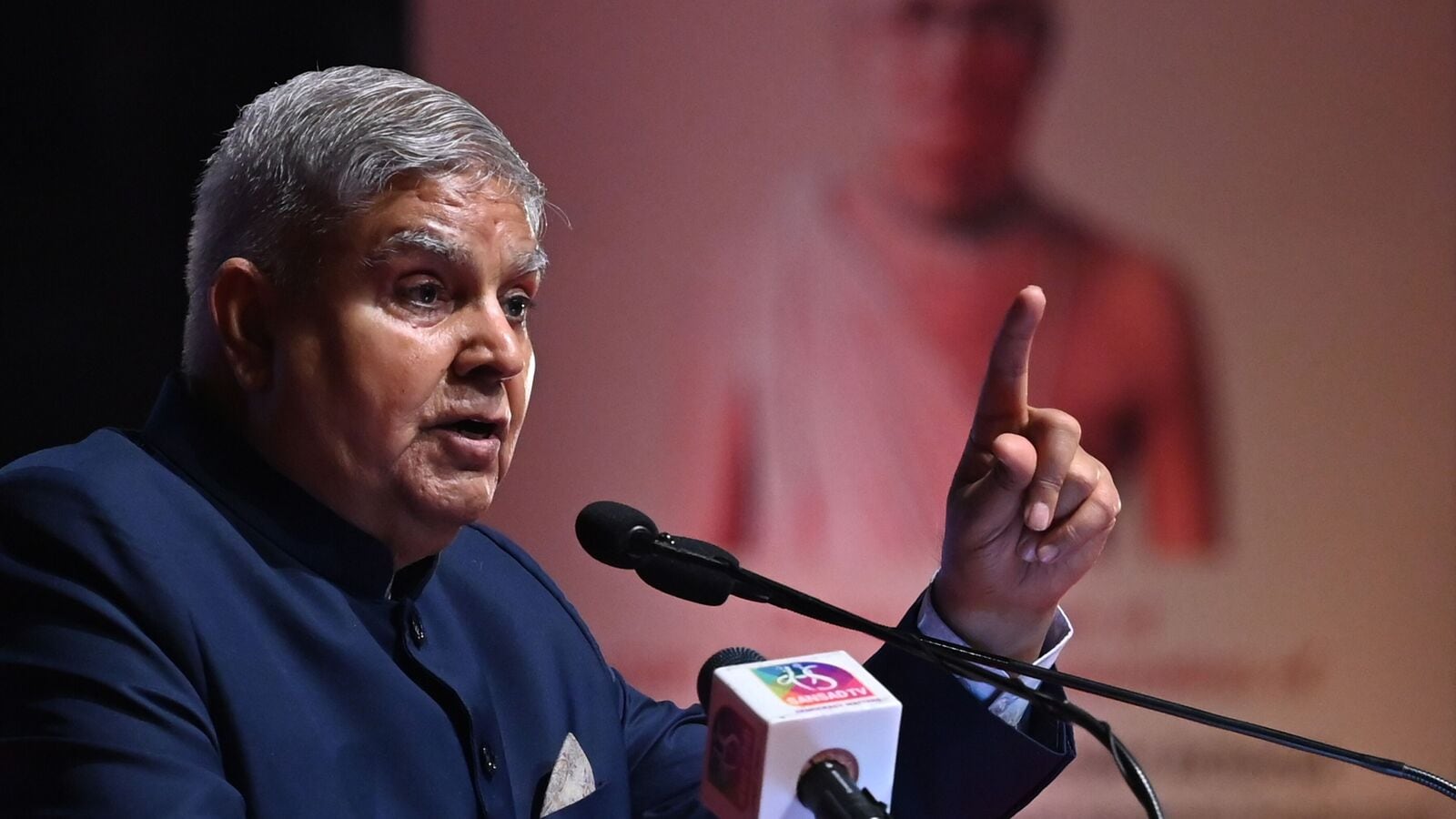 Vice President Jagdeep Dhankhar admitted to AIIMS Delhi | Today News 8 Vice President Jagdeep Dhankhar admitted to AIIMS Delhi | Today News