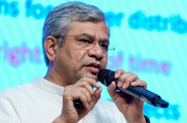 90-hour work-week debate: Ashwini Vaishnaw says PM Modi has set very good example; no substitute for hard work | Today News 15 menu