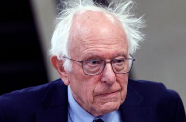 Bernie Sanders warns of ‘unprecedented danger’ to US democracy, adds ‘you can thank Elon Musk and Trump for that’ | Today News 10 Bernie Sanders warns of ‘unprecedented danger’ to US democracy, adds ‘you can thank Elon Musk and Trump for that’ | Today News