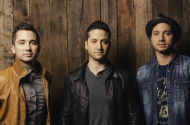 Boyce Avenue bring sibling revelry to Bengaluru 19 Boyce Avenue bring sibling revelry to Bengaluru