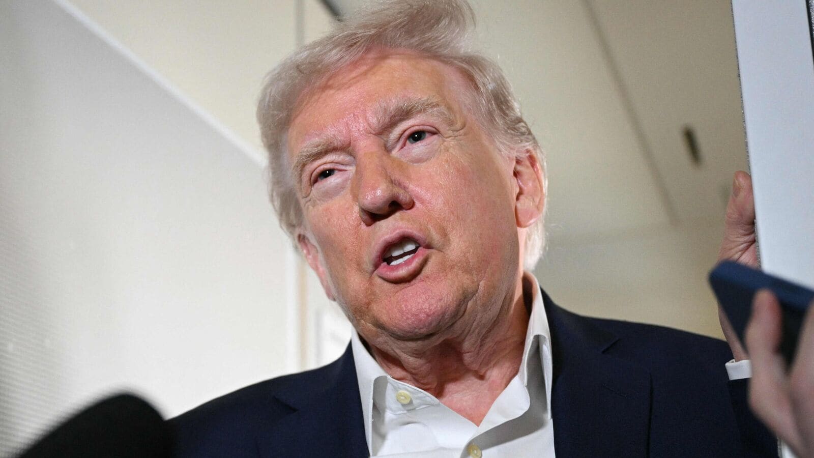 Donald Trump pushes to end US’ tech reliance on China as tariff exemptions kick in | Today News 4 Donald Trump pushes to end US’ tech reliance on China as tariff exemptions kick in | Today News