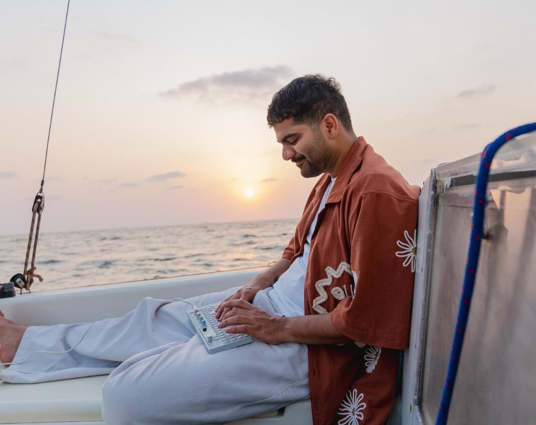 Himonshu Parikh On His Debut EP 'Circles' and 'Dariya' video