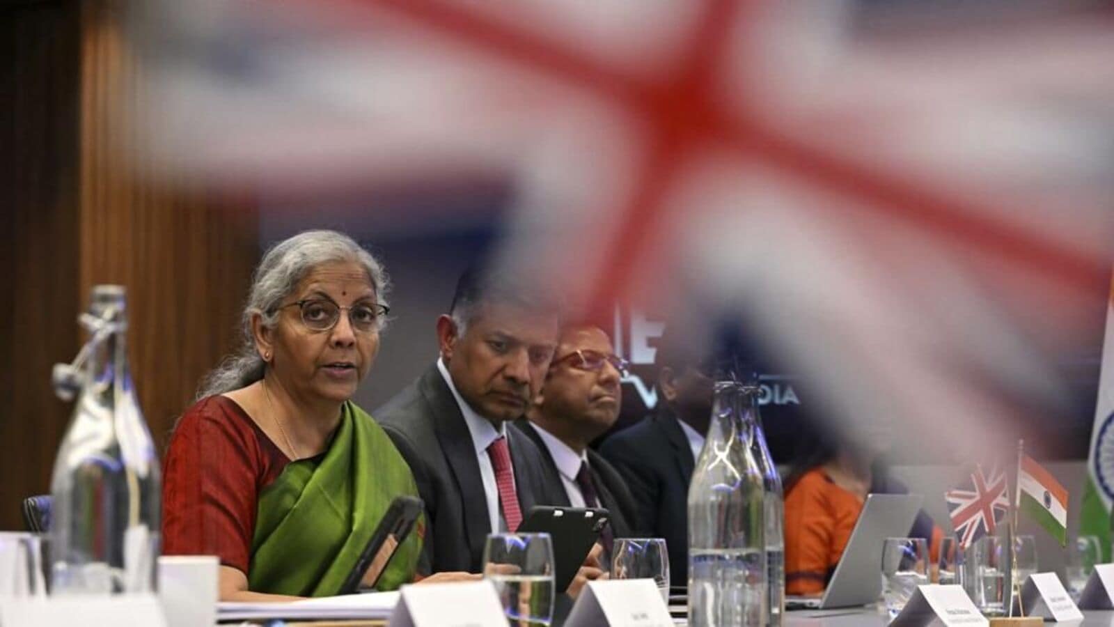 India, UK ’continuing negotiations at pace’ towards FTA: Joint statement | Today News 8 menu