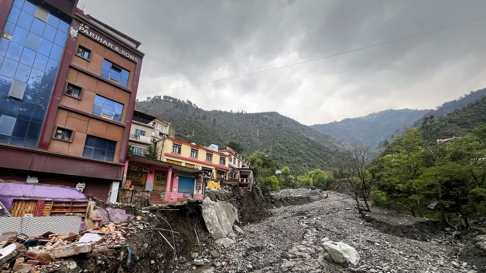 Jammu and Kashmir flash floods: Ramban schools, colleges to be closed on Monday rains trigger landslides | Today News