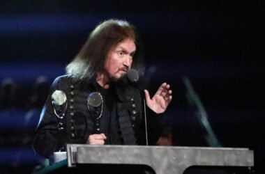 Les Binks, Former Drummer for Judas Priest, Dead at 73