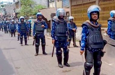 Murshidabad violence: Over 200 arrested; People flee to Malda by crossing Ganga | 10 Points | Today News 16 Murshidabad violence: Over 200 arrested; People flee to Malda by crossing Ganga | 10 Points | Today News