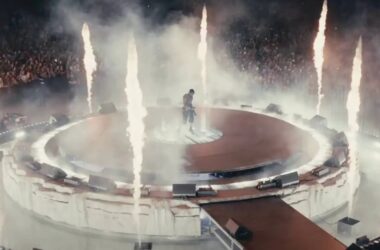 Travis Scott Transforms Coachella Into a Late-Night Rager 13 Travis Scott Transforms Coachella Into a Late-Night Rager