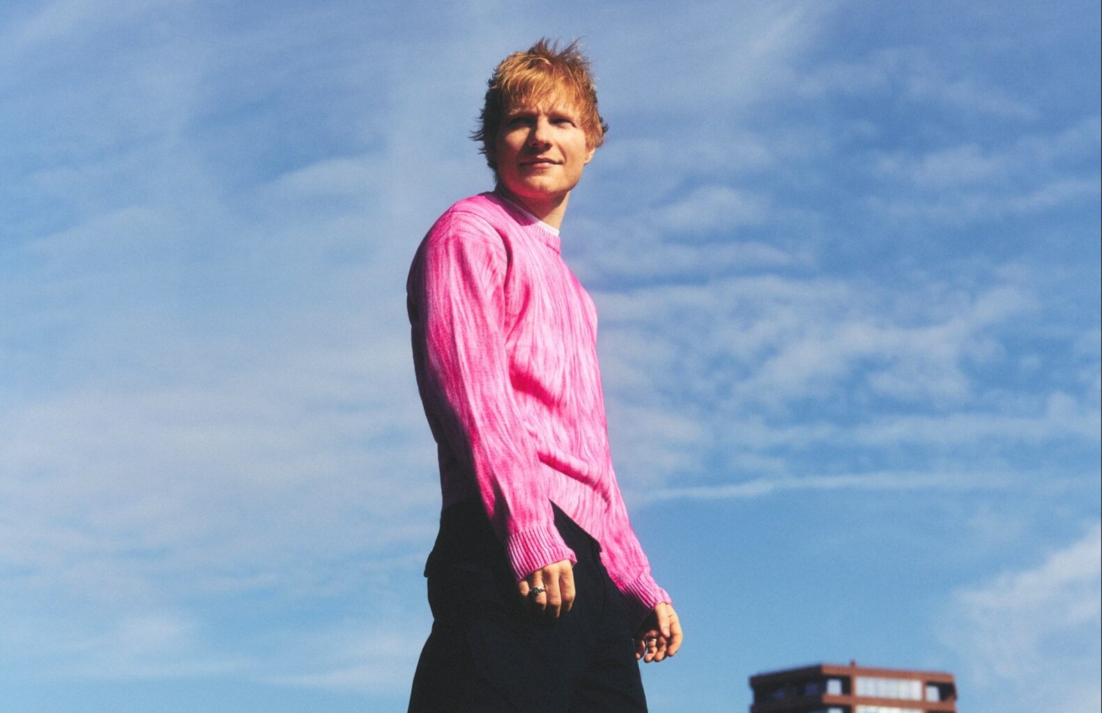 Ed Sheeran Drops 'Old Phone' Music Video 3 Ed Sheeran Drops 'Old Phone' Music Video